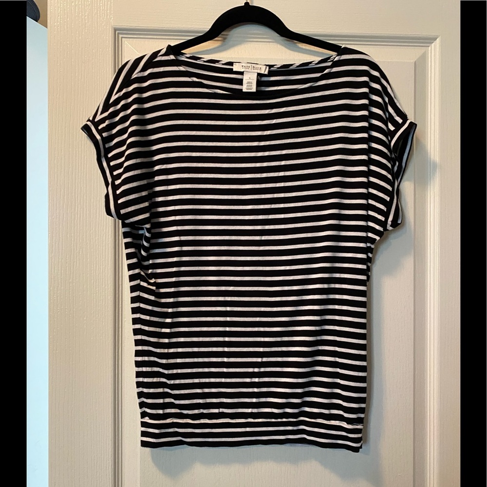 White House Black Market top